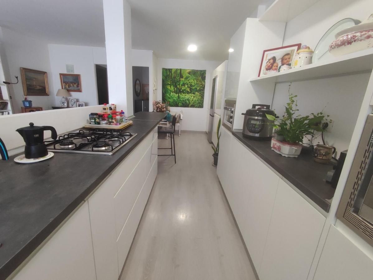 Nice Room-terrace- Private Toilete-closer Sport Pier-optical Fiber 1 Gb Affittacamere